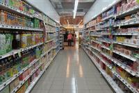 В украинских магазинах продают испорченные продукты с нормальным сроком годности, - СМИ
