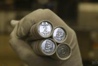 Нацбанк вводит в обращение новые монеты номиналом 1 и 2 гривны