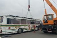 В Киеве начали забирать на штрафплощадку кофейбусы