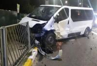 На въезде в Ирпень произошла масштабная ДТП с участием трех авто, не менее 5 пострадавших