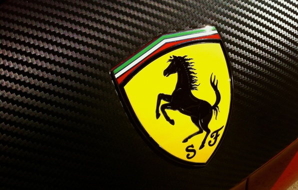 Ferrari задумалась над созданием электрического суперкара