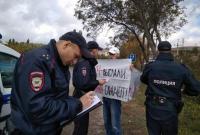 В Крыму оккупанты задержали участников акции памяти о депортации крымских татар