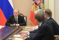 Путин обсудил с Совбезом РФ отношения с Украиной