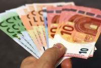 НБУ значительно повысил официальный курс евро