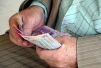 Кабмин хочет с 1 июля повысить пенсии гражданам с большим стажем