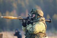 Боевики обстреливали военных на Донбассе из артиллерии и минометов: один боец ранен
