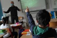 В Тернопольской области непривитых учителей обяжут еженедельно тестироваться на COVID