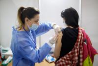 Минздрав будет поощрять врачей вакцинировать пациентов: что известно