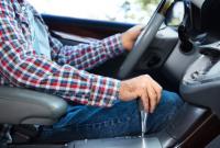 5 вредных привычек водителей, которые “убивают“ двигатель