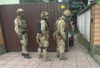 Под Днепром вооруженный подозреваемый в убийстве сдался после 13-часовых переговоров