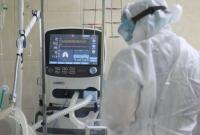 Уровень COVID-госпитализаций превышен уже в 10 регионах Украины